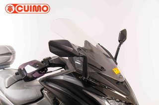 KYMCO AK 550