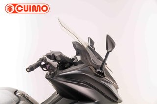 KYMCO AK 550