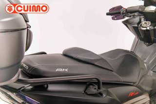 KYMCO AK 550