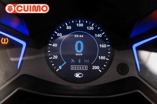 KYMCO AK 550