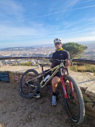 Commencal DH lista para descenso