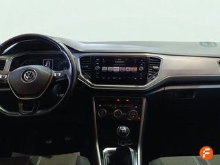Volkswagen T-Roc Advance 1.0 TSI 81kW (110CV)