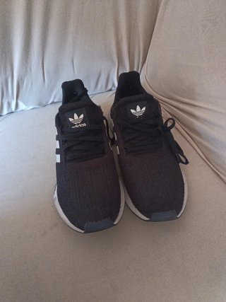 Deportivas Adidas Negras Talla 43