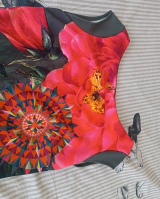Vestido Desigual flores rosas talla M