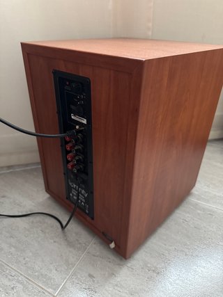 Subwoofer Infinity Beta SW-10 (150W RMS)