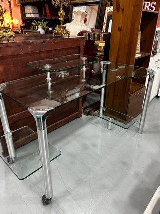 Escritorio de Cristal y Acero cromado