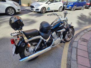 Suzuki Intruder 125 CC Moto Custom