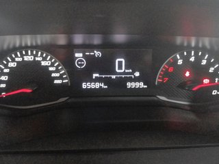 Peugeot 2008 BlueHDi 110 S&S Active 81 kW (110 CV)