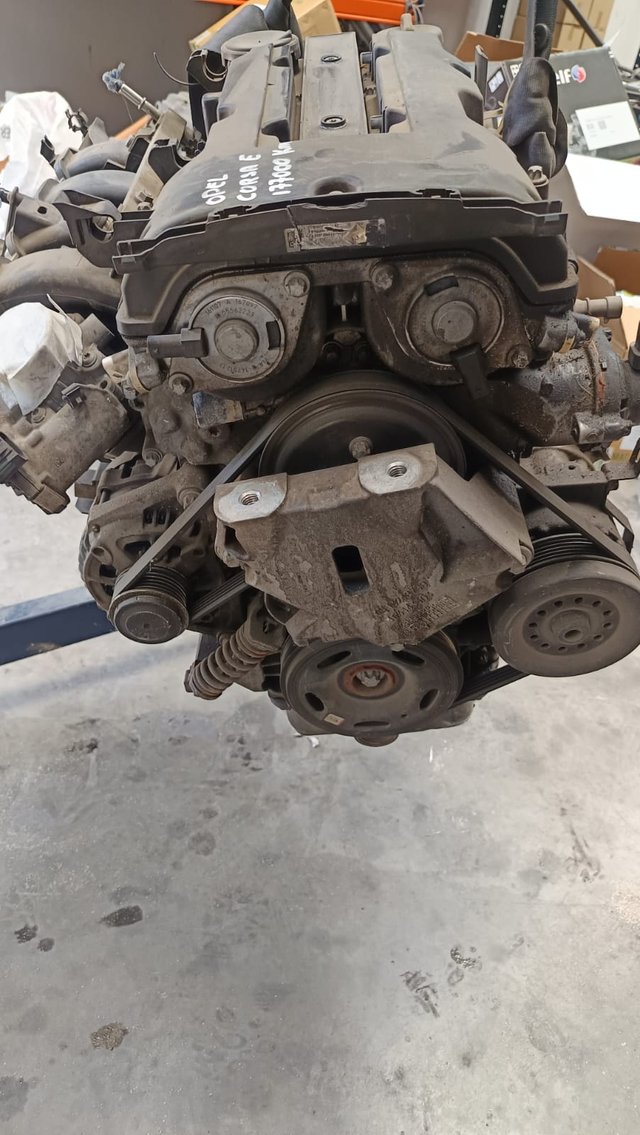 Motor Opel Corsa E Completo