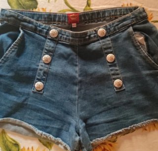 Shorts jeans donna con bottoni