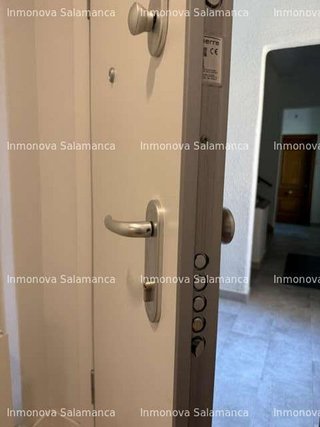 Piso en alquiler en Capuchinos - Glorieta en Salamanca