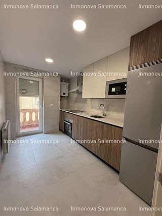 Piso en alquiler en Capuchinos - Glorieta en Salamanca