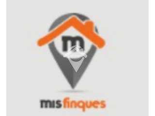 Nave industrial en venta en Gràcia en Sabadell