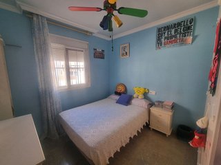 Casa adosada en venta en Los Molinos - Villa Blanca en Almería