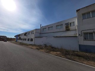 Nave industrial en venta en Pozohondo