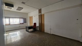 Nave industrial en alquiler en Santa Cristina - San Rafael en Málaga