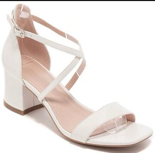 Sandalias blancas tacón ancho talla 40 nuevas