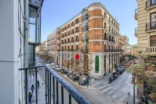 Piso en alquiler en Cortes - Huertas en Madrid