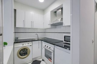 Piso en alquiler en Cortes - Huertas en Madrid