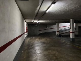Garaje en alquiler en Ensanche - Diputación en Alicante