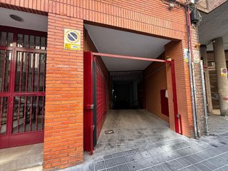 Garaje en alquiler en Ensanche - Diputación en Alicante