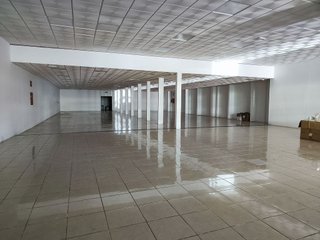 Nave industrial en alquiler en Churriana en Málaga