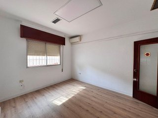 Oficina en alquiler en Barrio Alto - San Félix - Oliveros - Altamira en Almería