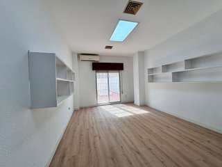 Oficina en alquiler en Barrio Alto - San Félix - Oliveros - Altamira en Almería