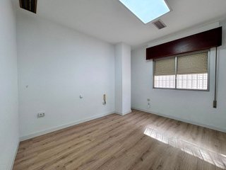 Oficina en alquiler en Barrio Alto - San Félix - Oliveros - Altamira en Almería