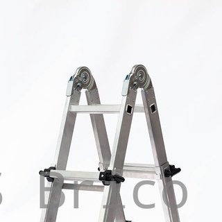 Escalera Telescópica Articulada Aluminio 4+4 Pestaña