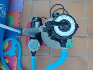 Pack completo: Piscina Intex 2.60m + Filtro Arena