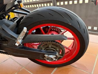Yamaha MT-07 2019 Negra y Roja