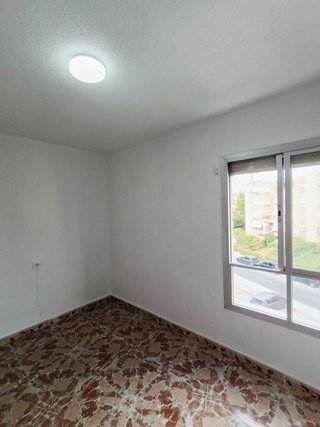 Piso en alquiler en Juan XXIII en Alicante