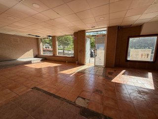 Local comercial en alquiler en Camino de Ronda - Rosaleda en Granada