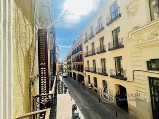 Piso en venta en Cortes - Huertas en Madrid