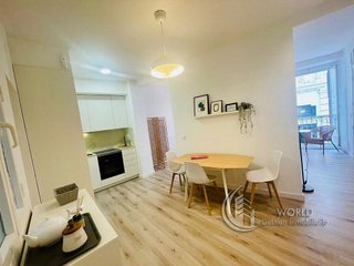 Piso en venta en Cortes - Huertas en Madrid