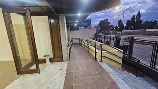 Nave industrial en alquiler en Santa Cristina - San Rafael en Málaga