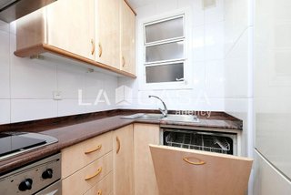 Piso en venta en Porta en Barcelona