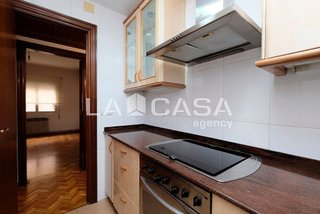Piso en venta en Porta en Barcelona