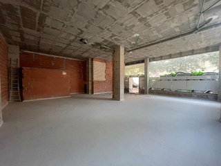 Local comercial en alquiler en Eixample Sud – Migdia en Girona