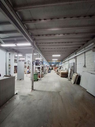 Nave industrial en alquiler en Centro - Doña Mercedes en Dos Hermanas
