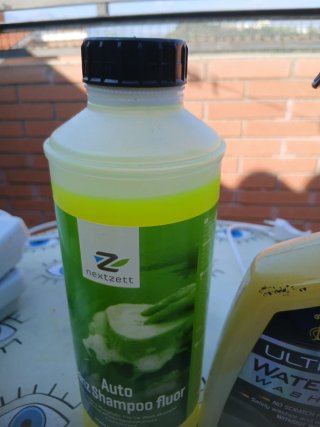 Producto limpieza coche uso profesional