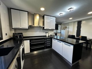 Chalet en venta en Urbanizaciones en Llíria