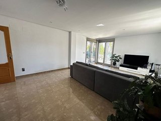 Chalet en venta en Urbanizaciones en Llíria