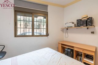 Chalet en venta en Iznalloz