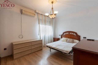 Chalet en venta en Iznalloz