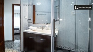 Piso en alquiler en La Roqueta en Valencia