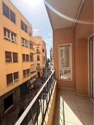 Piso en alquiler en Centro en Alicante