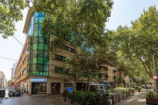 Local comercial en alquiler en Marquès de la Fontsanta - Pere Garau en Palma de Mallorca
