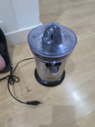 Exprimidor eléctrico